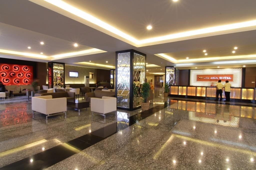 Grand Asia Hotel Makassar Exterior photo